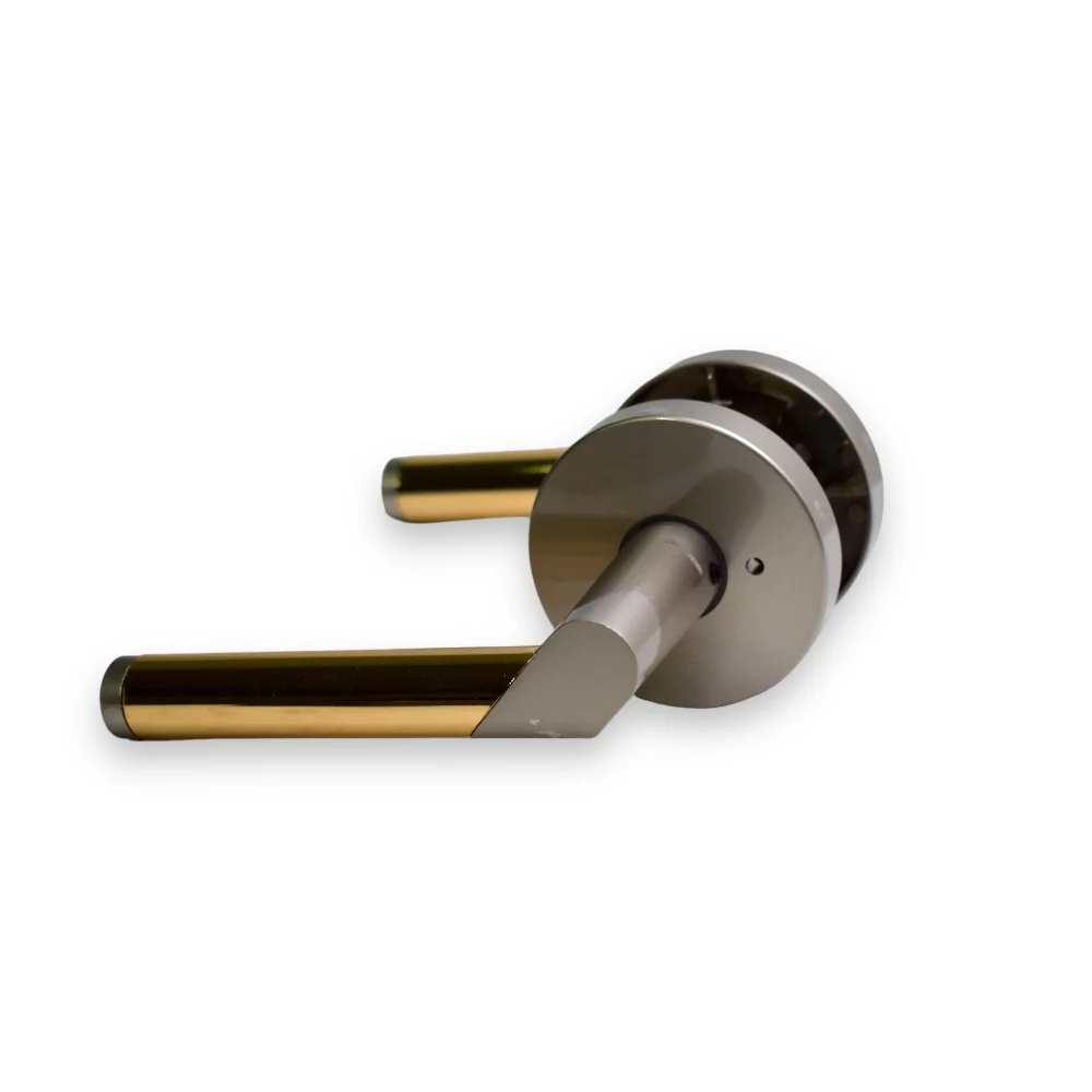 Cerradura de Manija Mod. Belaggio - Baño - Gris y dorado